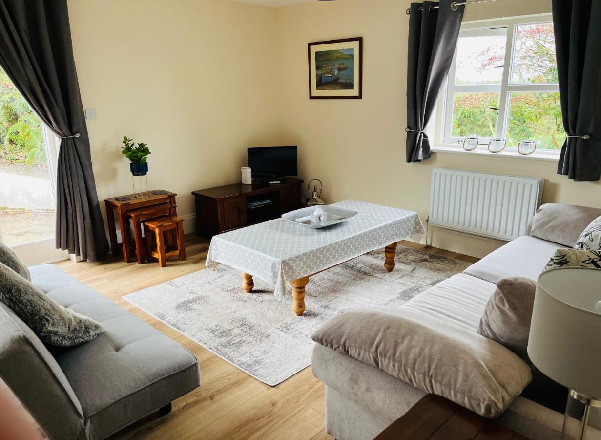 Hillcrest Lodge, Private Apartment On Lough Corrib, Oughterard Galway Exterior foto