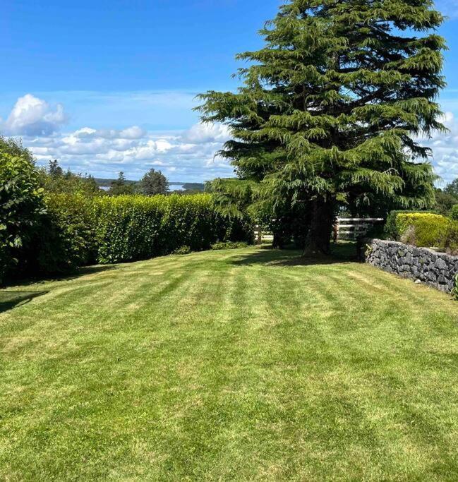 Hillcrest Lodge, Private Apartment On Lough Corrib, Oughterard Galway Exterior foto
